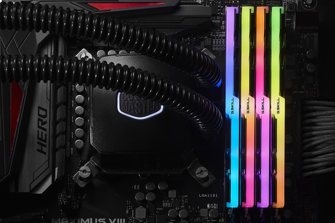 G.SKILL F4-3200C16Q-32GTZR 32GB (4 x 8GB) DDR4 3200 Desktop Memory - Image 4
