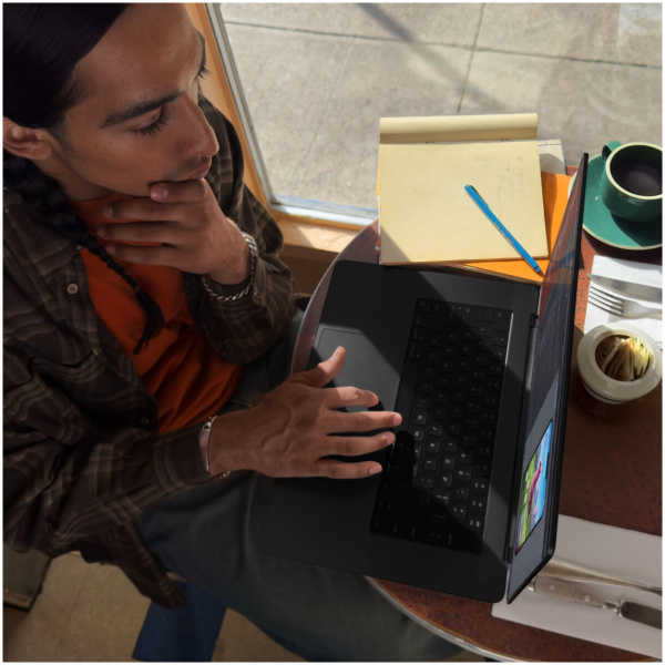 Apple MacBook Pro M3 Pro 12-Core CPU 18-core GPU 512GB SSD 18GB 16.2" (3456x2234) Retina XDR MacOS SPACE BLACK - Image 4