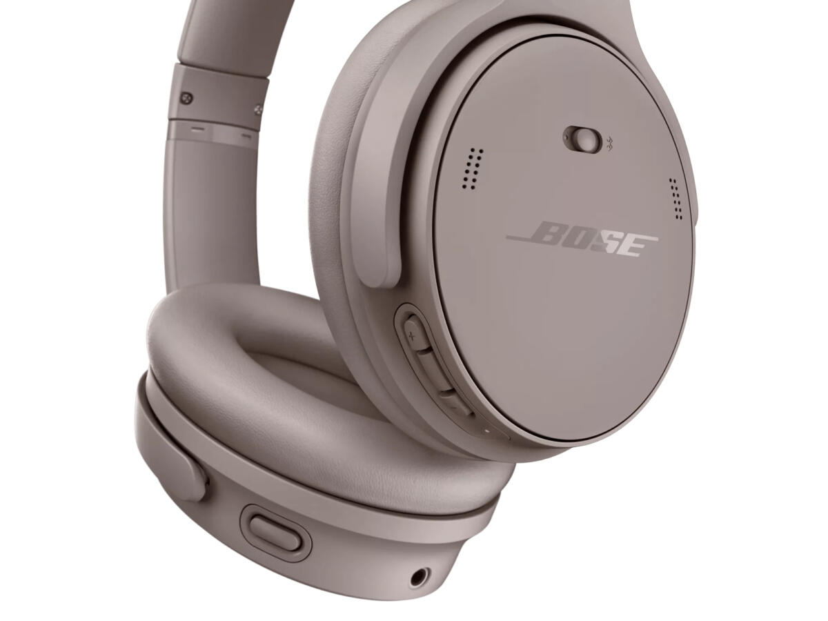 Bose QuietComfort Wireless Noise Cancelling Headphones, Bluetooth Over Ear Headphones with Up to 24 Hours of Battery Life, Sandstone - Image 3