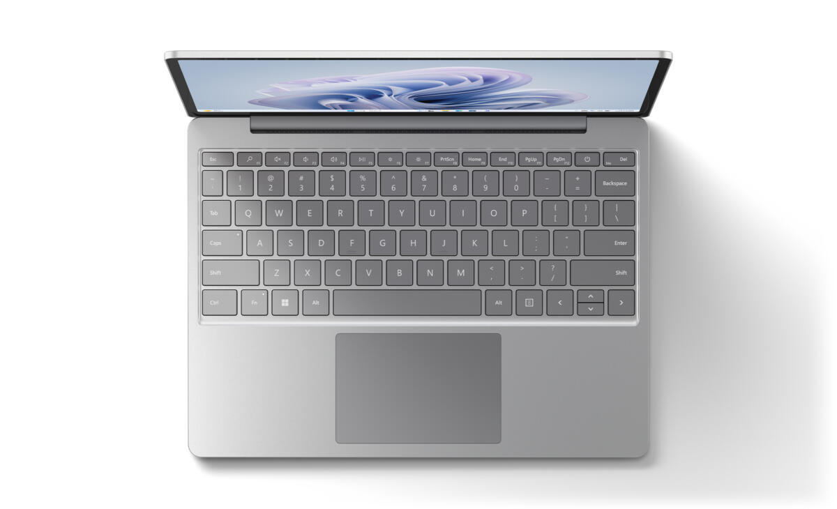 Microsoft Surface Laptop Go 3 Core™ i5-1235U 256GB SSD 8GB 12.3" (1536x1024) TOUCHSCREEN WIN11 PLATINUM FRENCH Keyboard Layout - Image 3